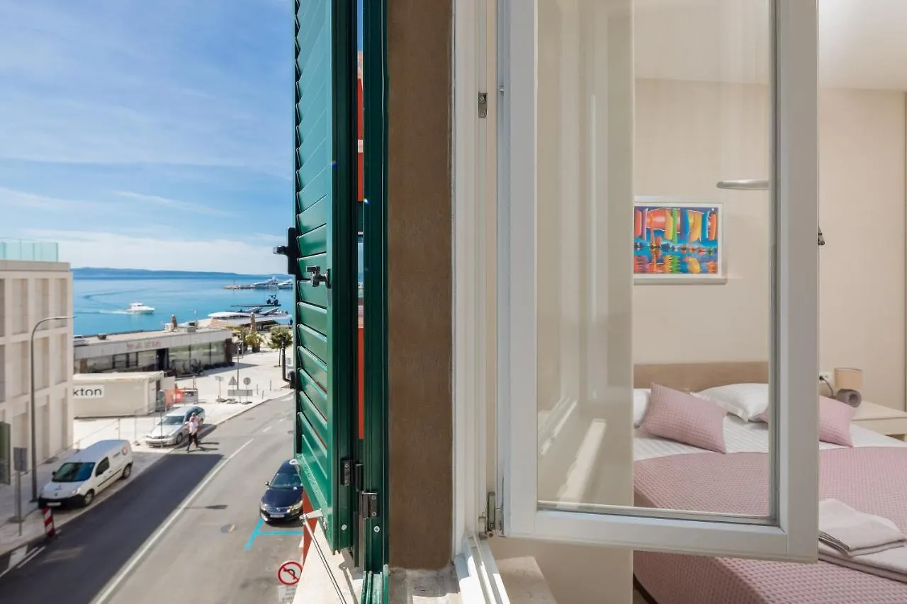 Apartment More Split 0*,  Kroatien